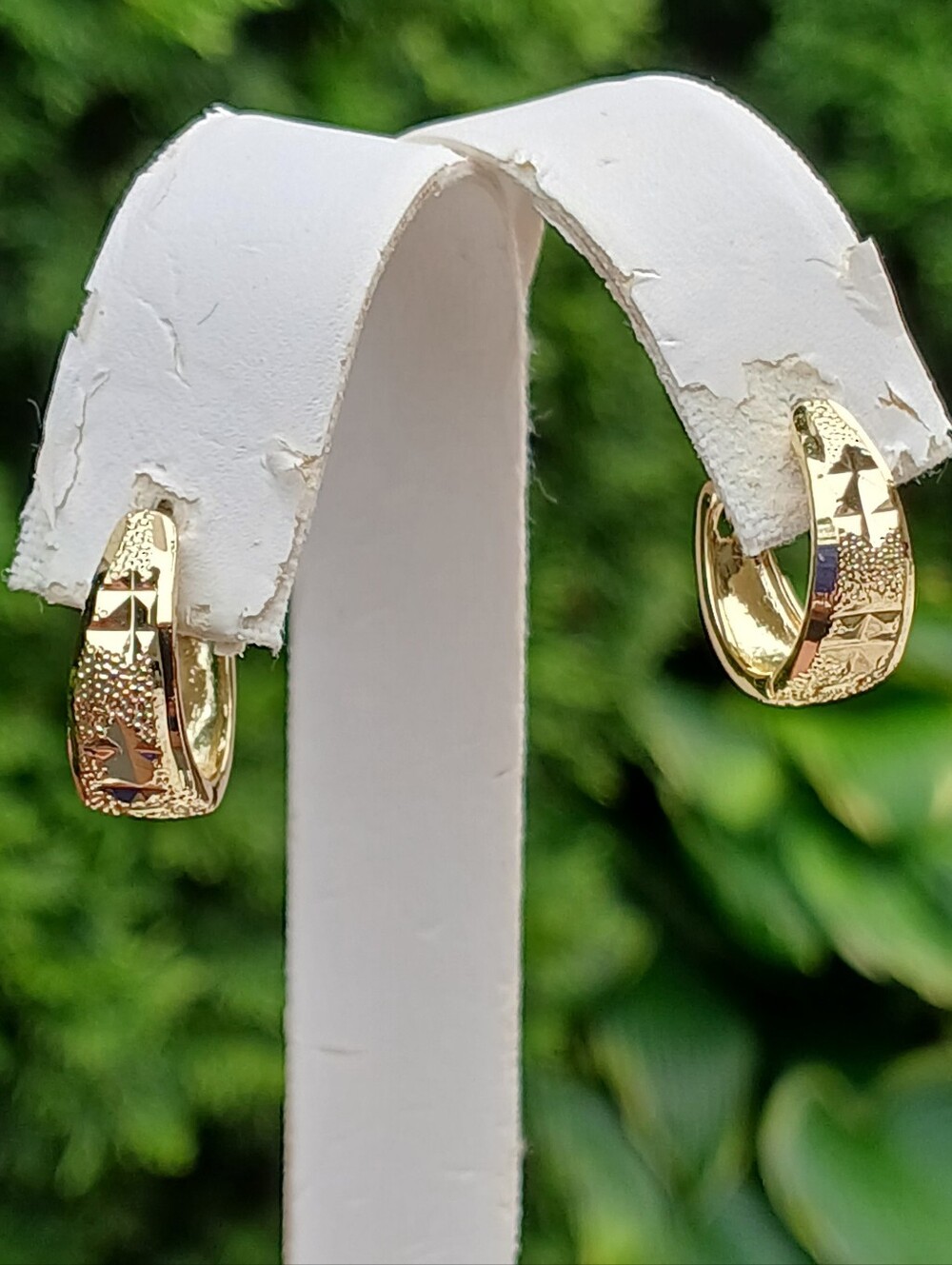Beautiful 18 K Gold Filled Laser Etched Mini Hoops